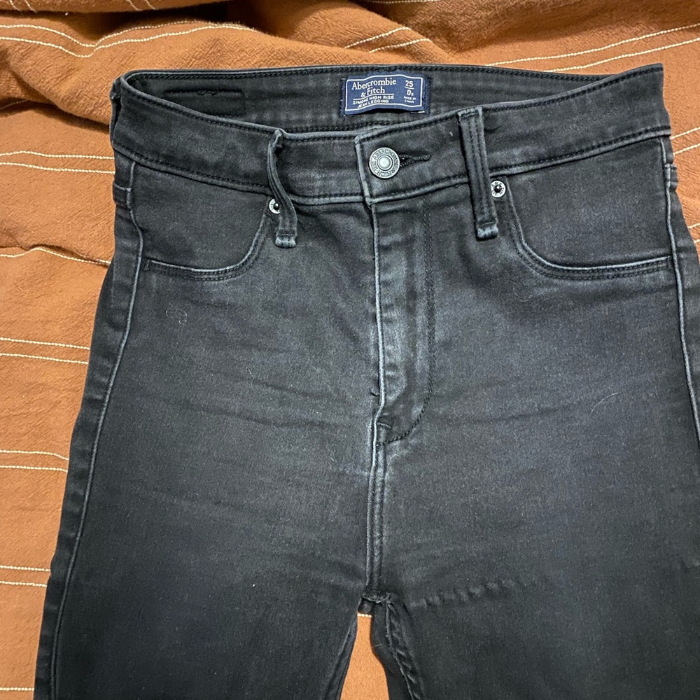 Abercrombie High Rise Jean Legging
